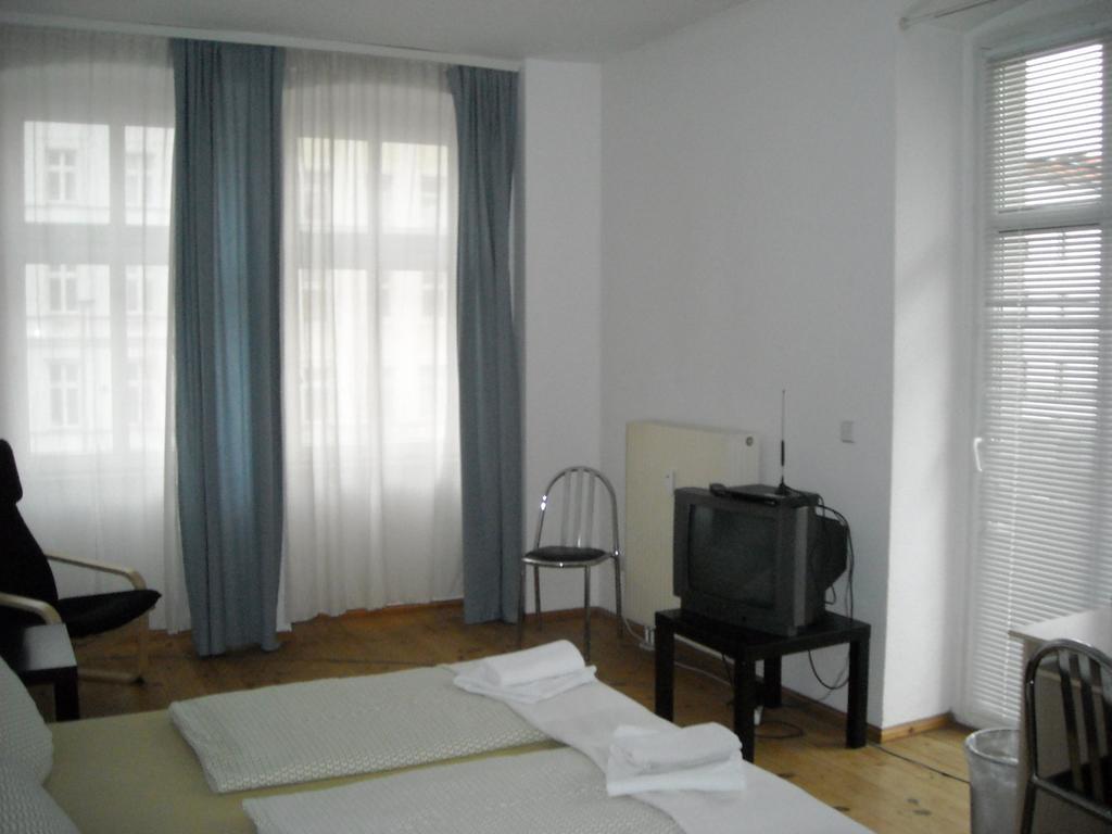 Pension Mitte Berlin Dış mekan fotoğraf